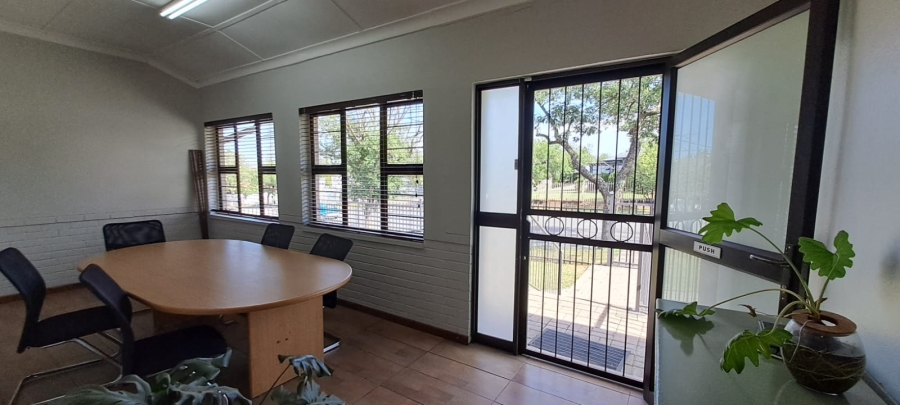 To Let commercial Property for Rent in Hospitaalheuwel Free State